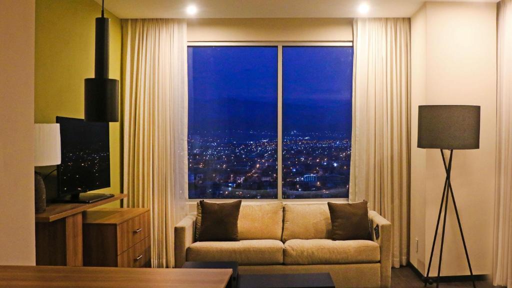 San Luis Potosi Hotel | Holiday Inn San Luis Potosi-Quijote by IHG