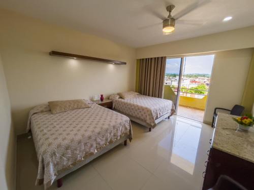 Barra de Navidad Hotel | Hotel Bogavante