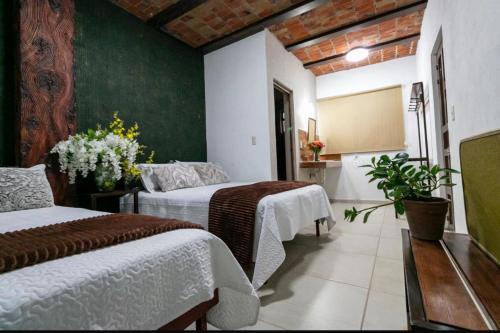 San Juan de los Lagos Hotel | Hotel Casa Zaragoza, San Juan de los Lagos