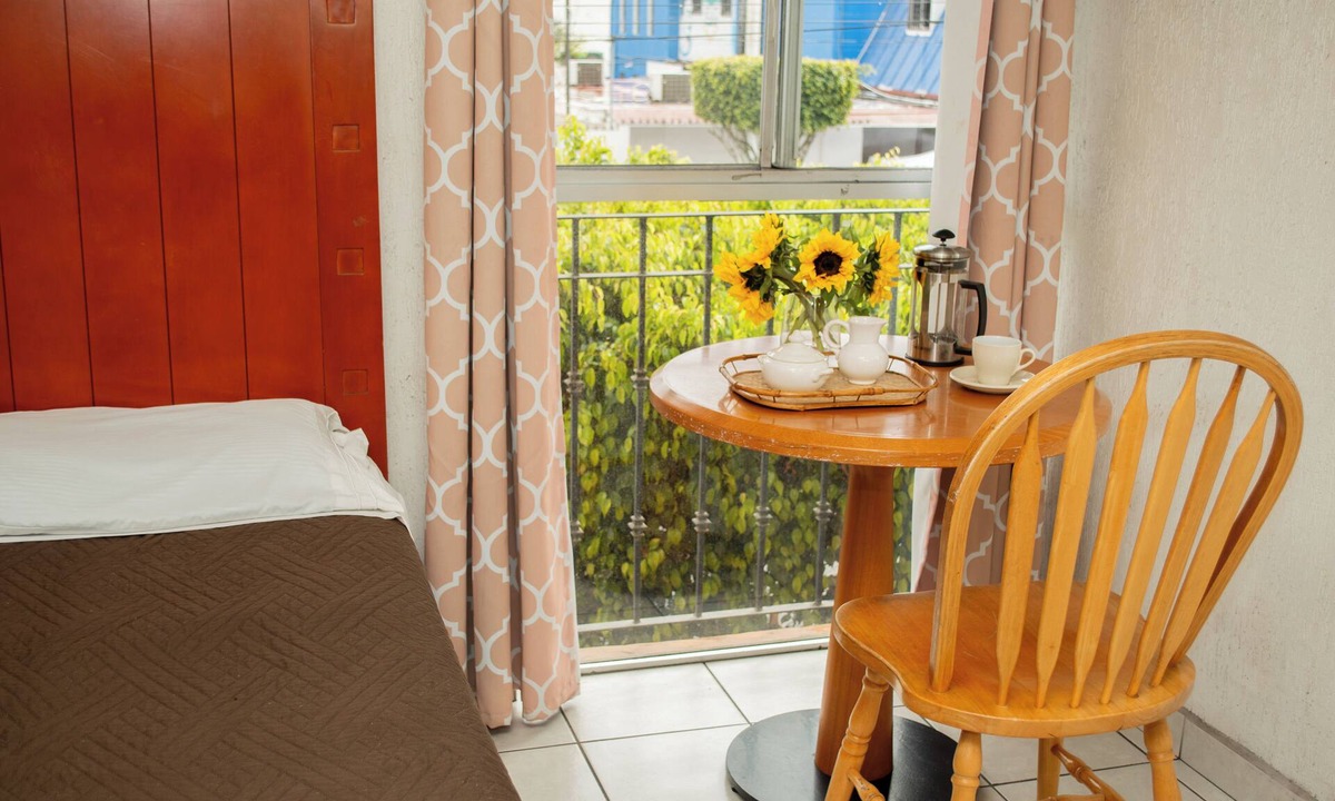 Centro Hotel | Hotel Colonial Tijuana
