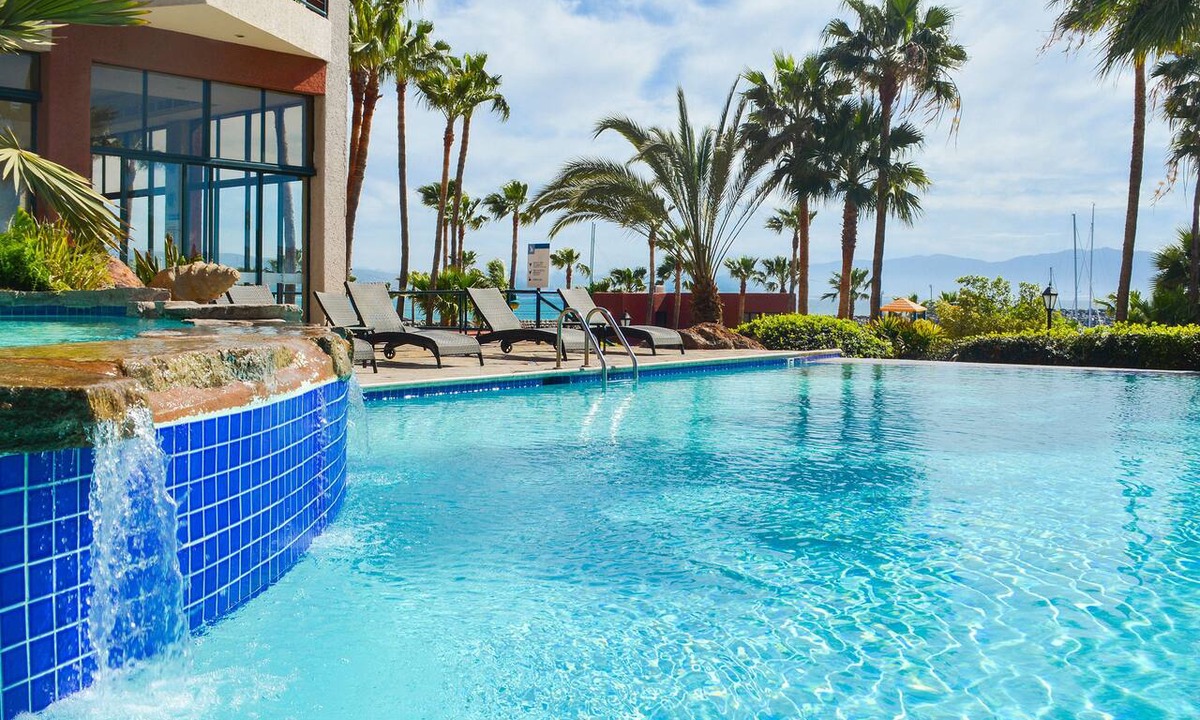 Ensenada Hotel | Hotel Coral And Marina