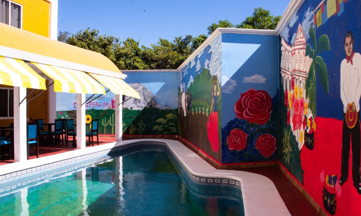Tehuantepec Hotel | Hotel De La Peña Inn