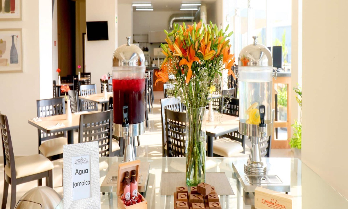 San Luis Potosi Hotel | Hotel Misión Express San Luis Potosí