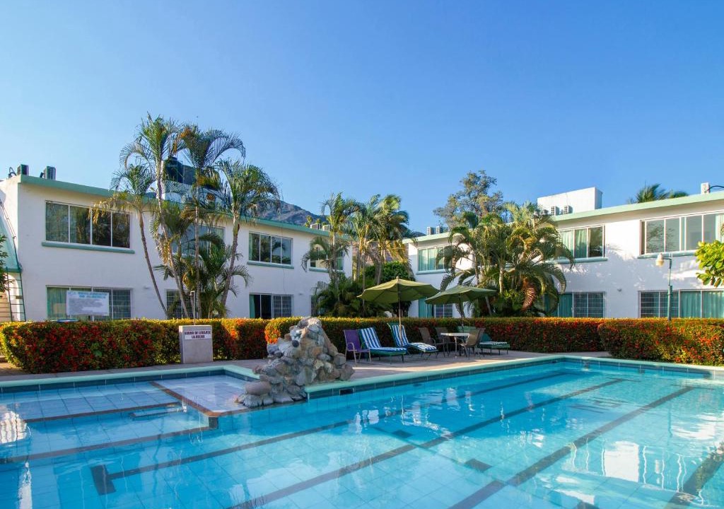 Manzanillo Hotel | Hotel Parotas Manzanillo