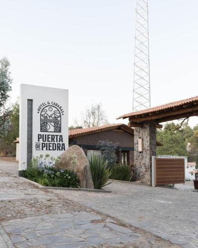 Tapalpa Hotel | Hotel Puerta de Piedra