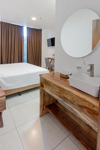 Tonala Hotel | Hotel Punto Oriente Tonala