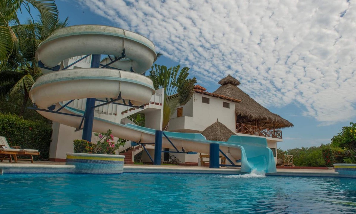 Barra de Navidad Hotel | Hotel Villa Azul