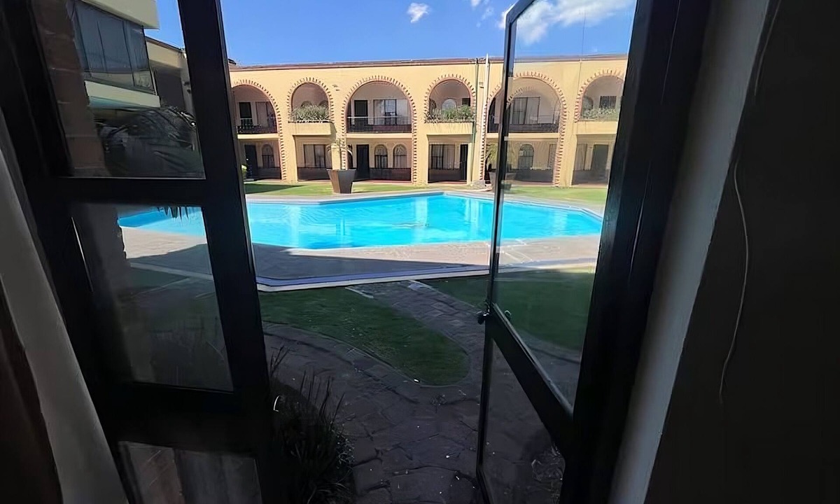 Morelia Hotel | Hotel Villa Capri, 2 double beds 4 Guests