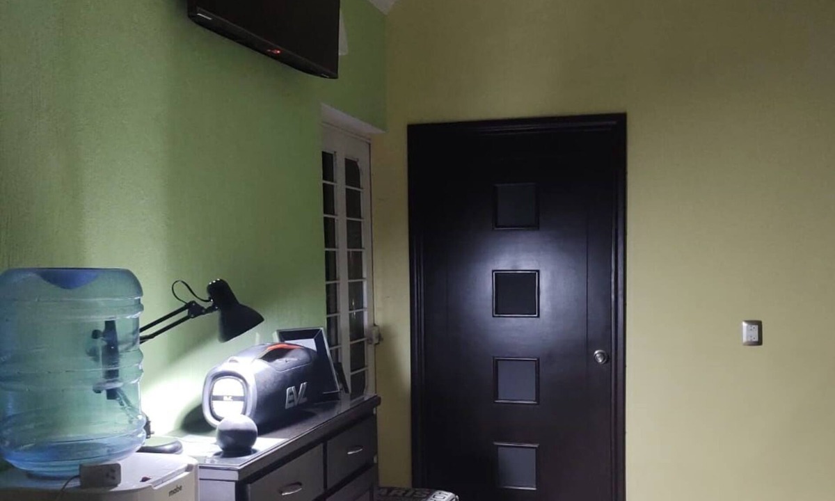 Tequila House | House with excellent location to reach by road or highway.