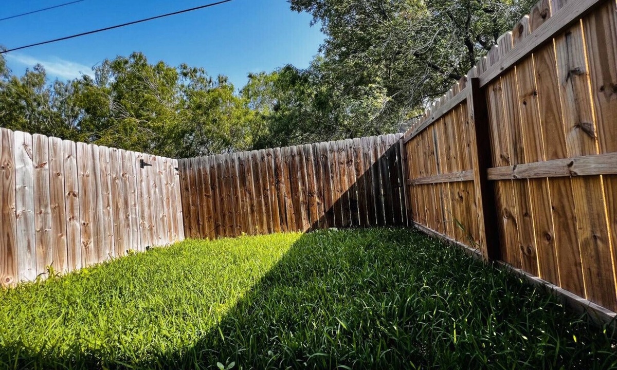 Pharr Apartment | Hummingbird Haven 1 with 2 Bed 2.5Bath and Patio