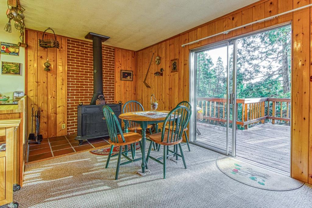 Idyllwild House | Idyllduck