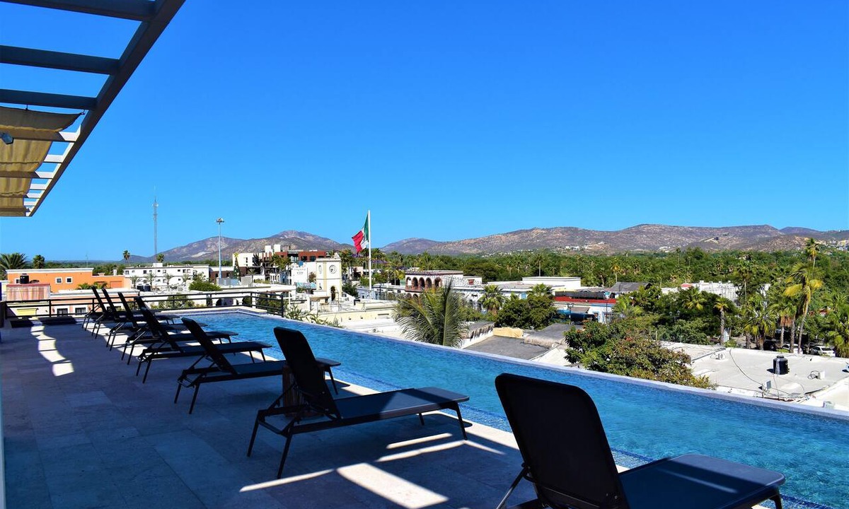 Downtown San Jose del Cabo Apartment | Intimate & Bright Studio w/Rooftop Pool in the Art District San Jose Del Cabo