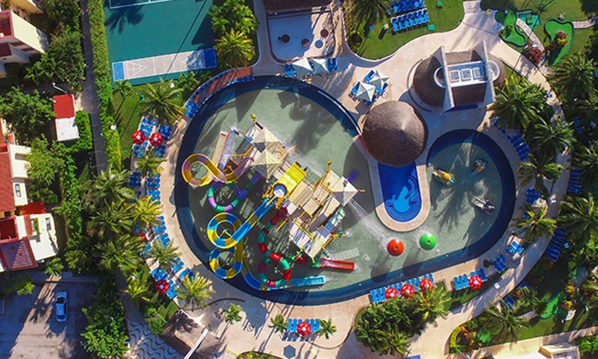 Downtown Cancun House | Junior Suite by All Ritmo Cancun Resort & Waterpar