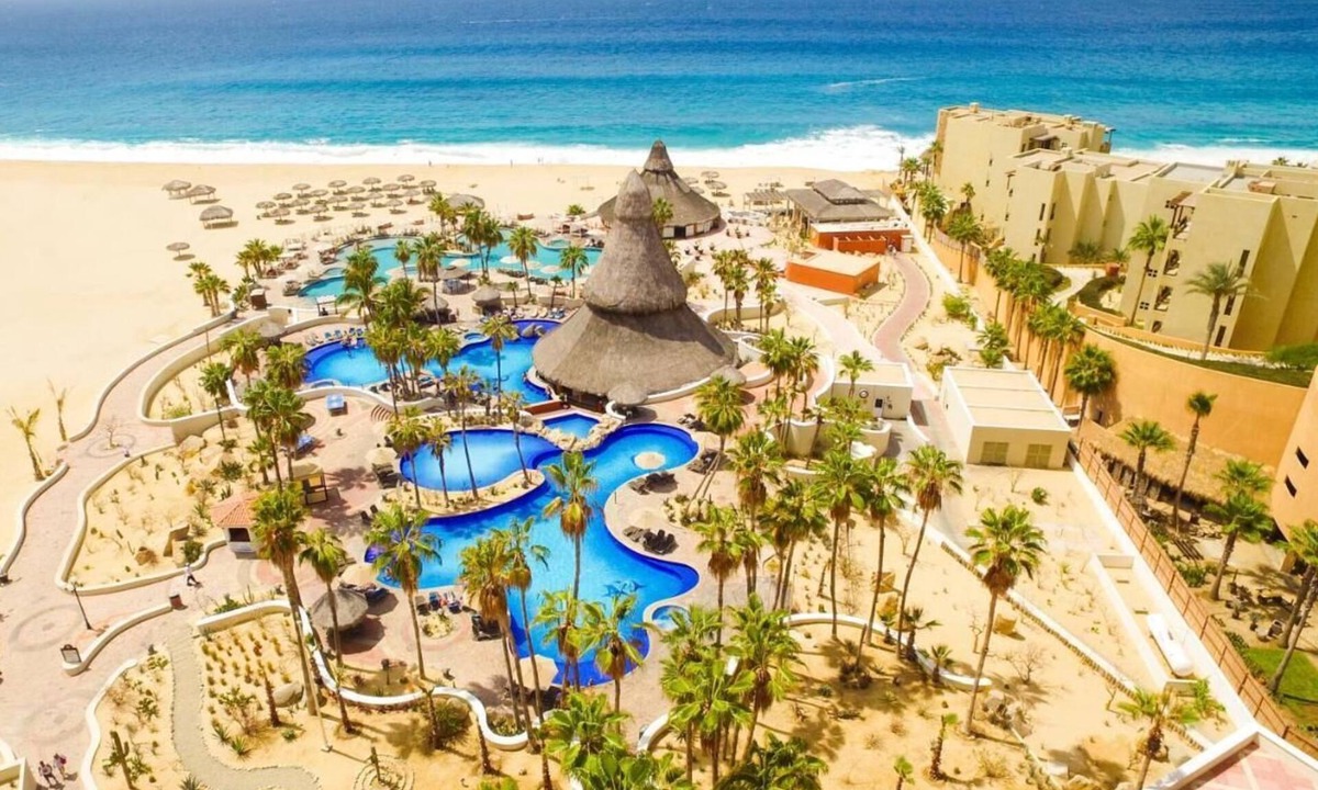 Centro Resort | KIDS eat FREE All inclusive VIP Sandos Finisterra
