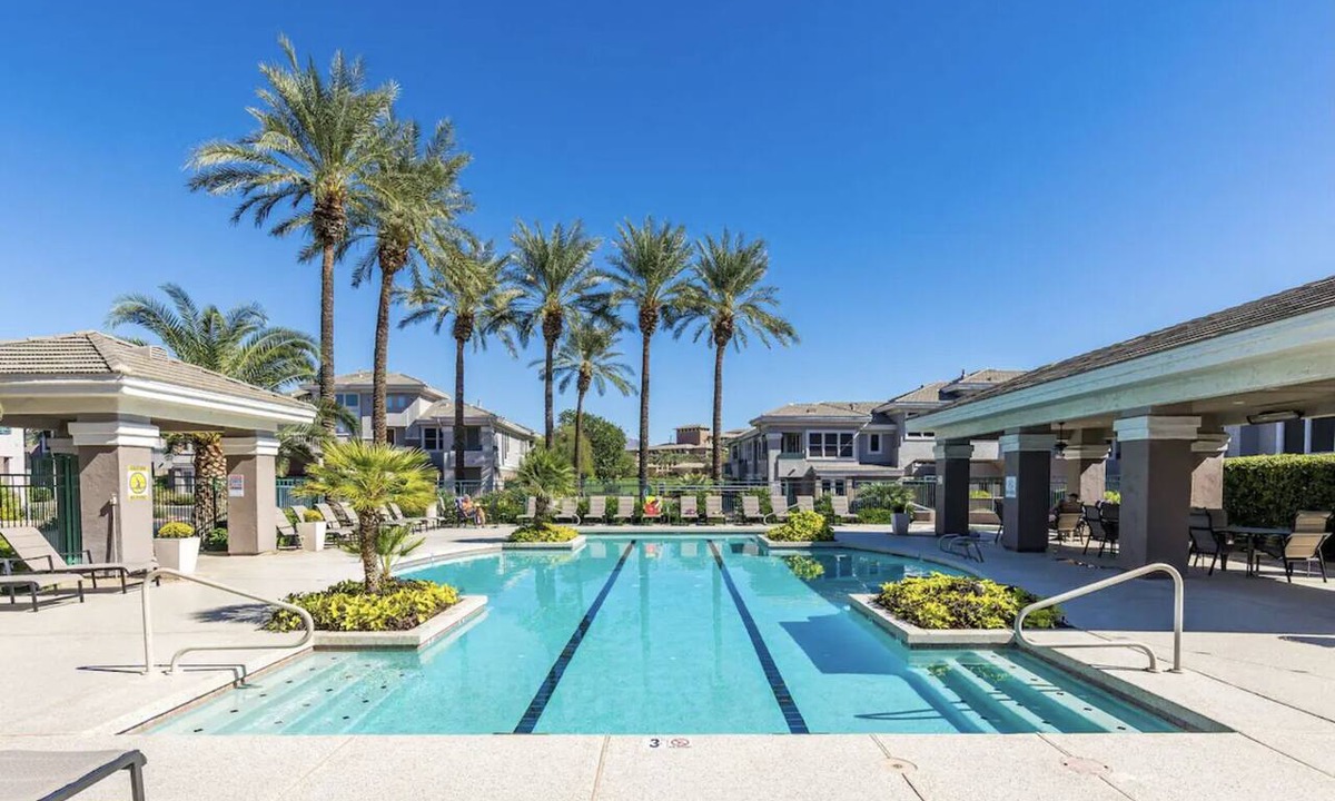 Kierland Condo | Kierland Greens l Gated Community l Pool l Hot Tub l Gym
