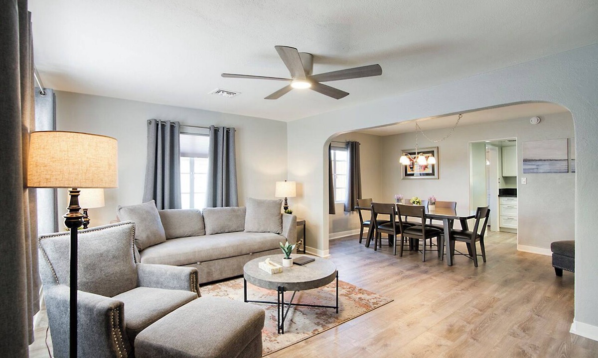 Camelback East House | King Bed & Pet-Friendly: Cozy Phoenix Getaway