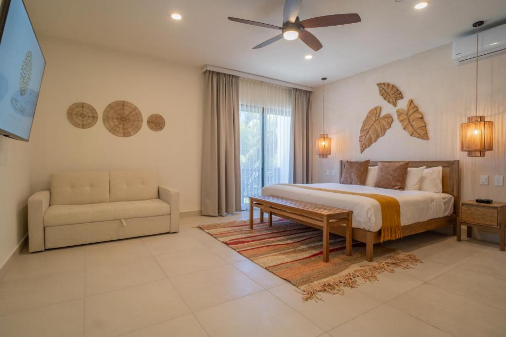Jimenez Hotel | Kukulkán King Suite con Balcón