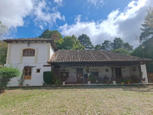 San Cristobal de las Casas Cabin | La Casa Grande