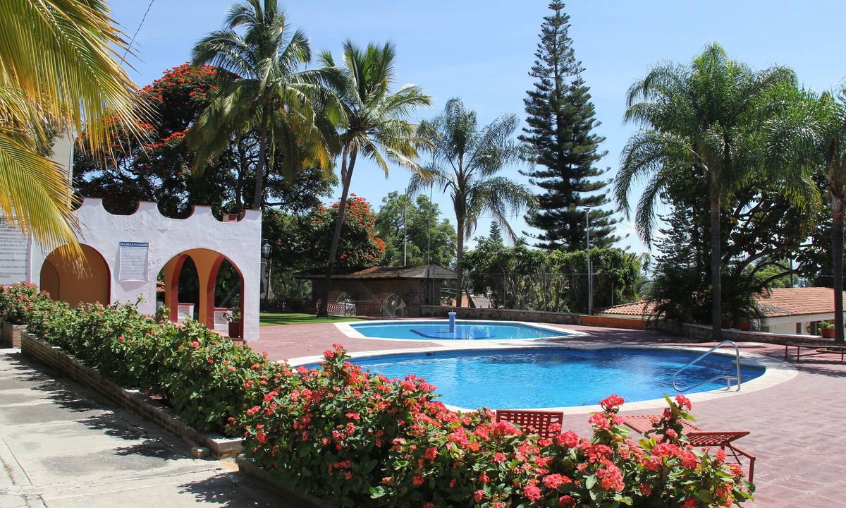 Ajijic Villa | La Floresta Gated Community Pool & Clubhouse