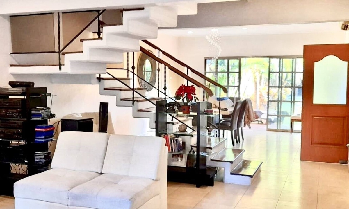 Alfredo V. Bonfil House | La Maison Bleue