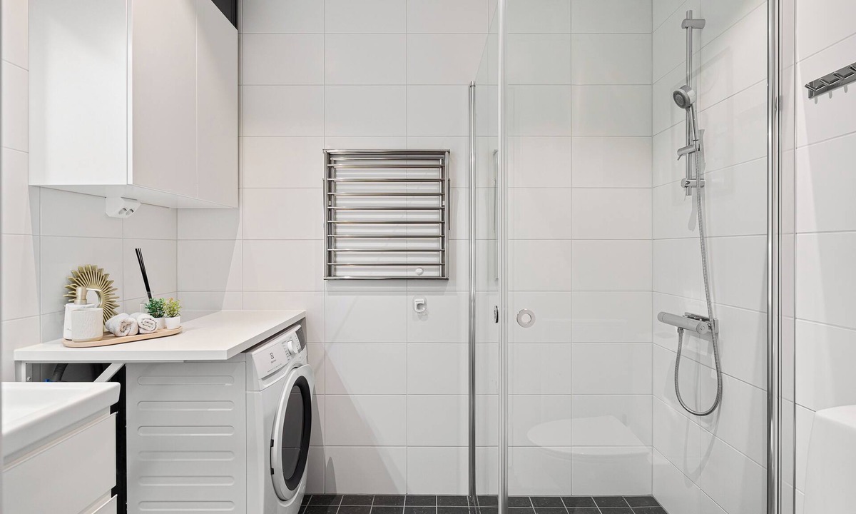 Jakobsberg Apartment | La Nordic Chic with free parking near outlet