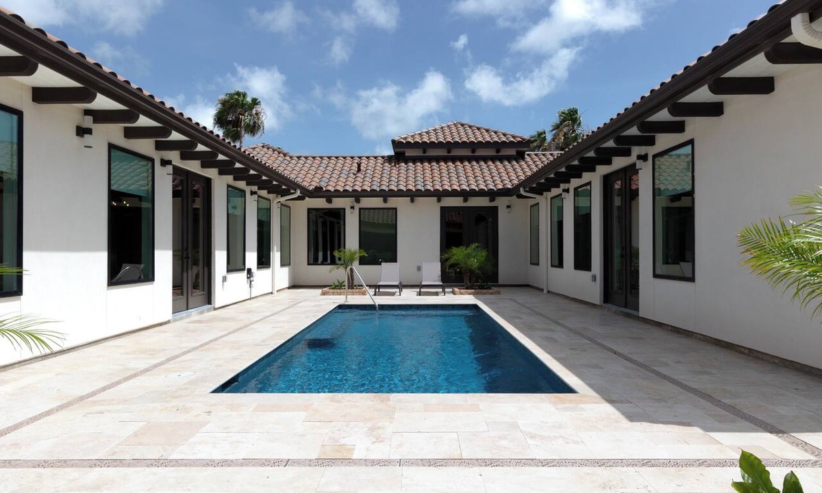 Laguna Vista House | La Perla Pool Home with Office
