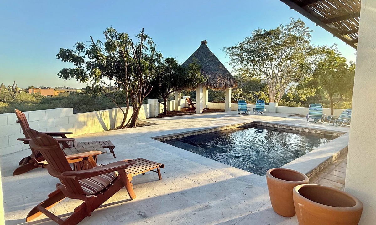 Los Zacatitos House | La Playita , Short walk to the beach, sleeps 8 in San Jose del Cabo. Zacatitos