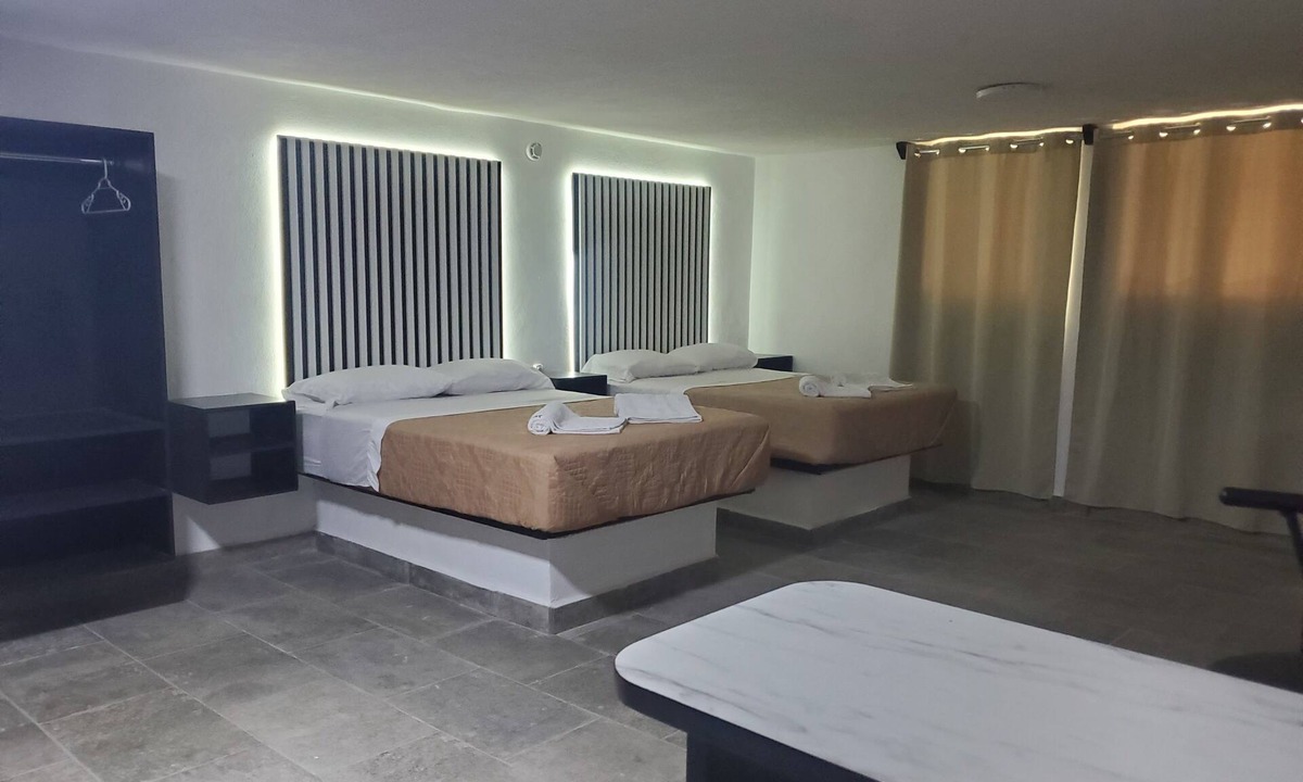 Costera Acapulco Hotel | Lacosta Joss