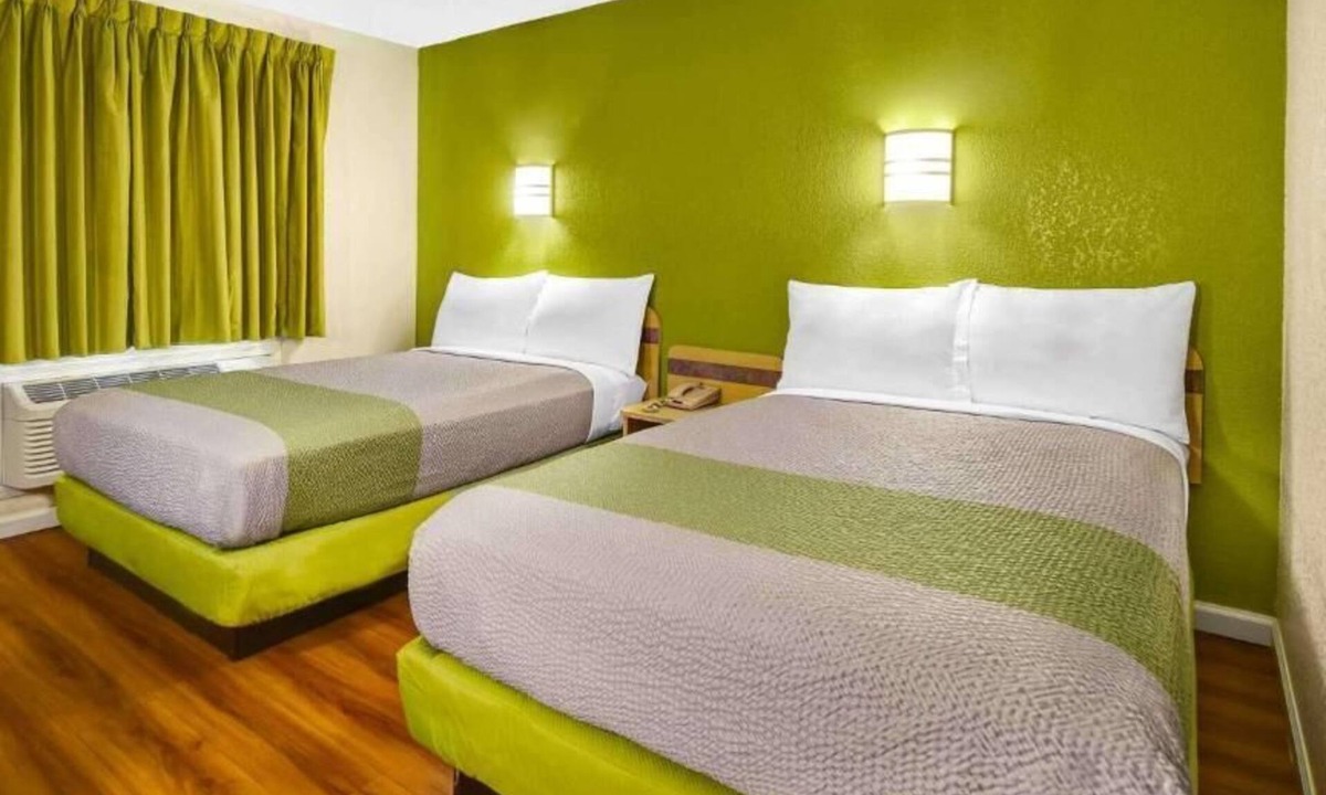 Lake Havasu City Hotel | Lakeside Inn Lake Havasu City