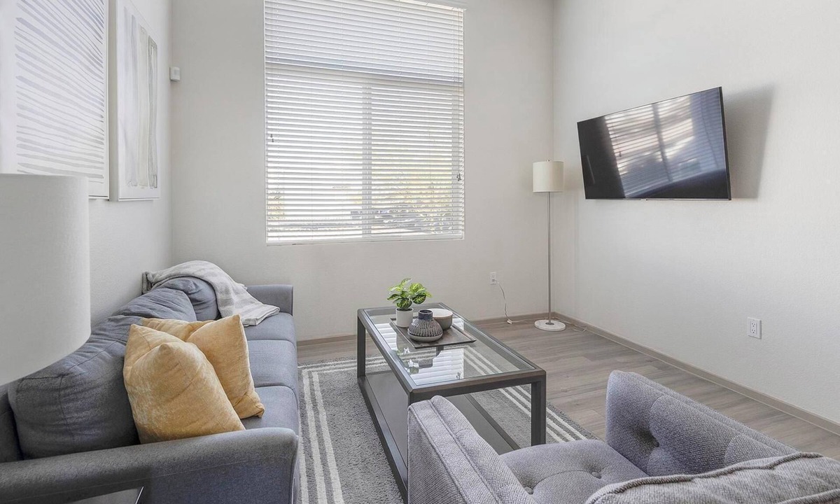 Arrowhead Ranch Apartment | Landing | Spectacular 1BD, Gym