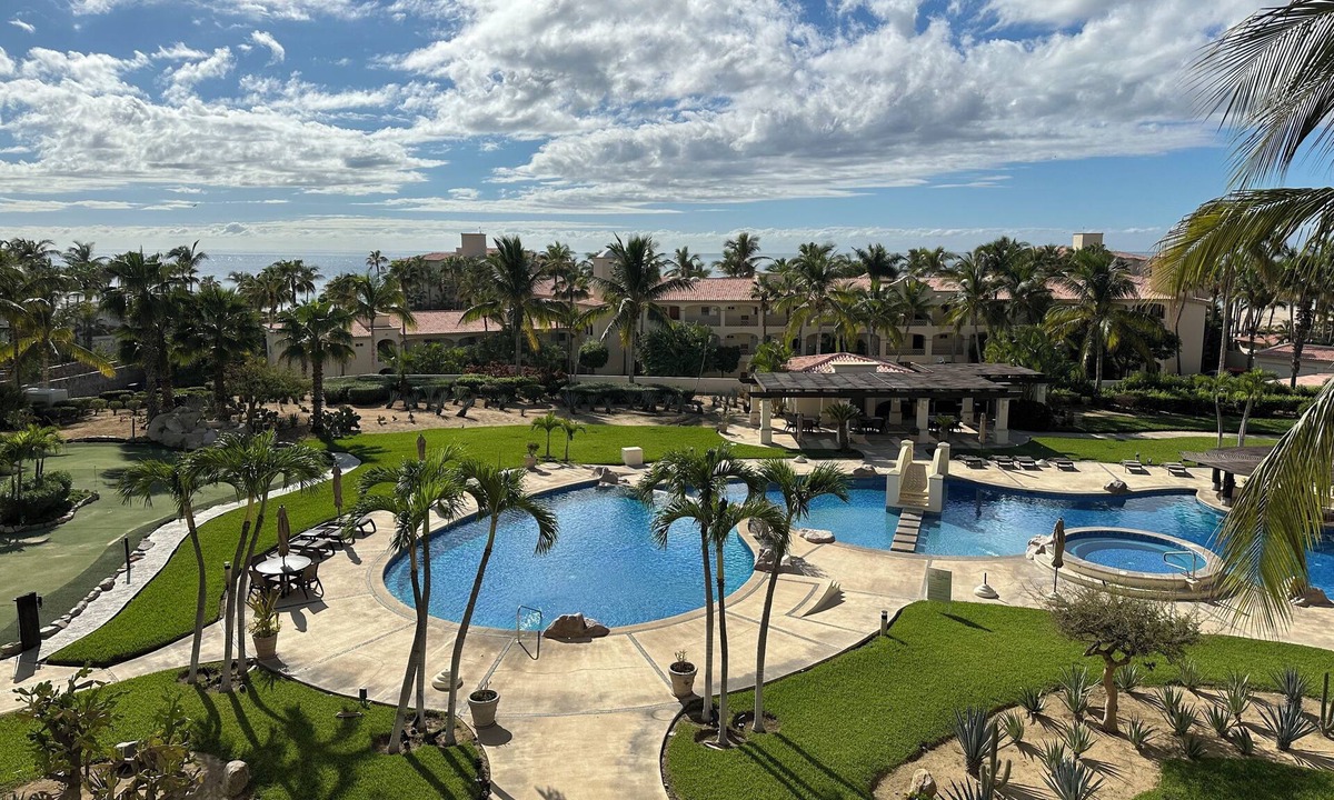 Zona Hotelera Condo | Las Mananitas Luxury Triple en-suite Ocean & Beach Front Resort Condo