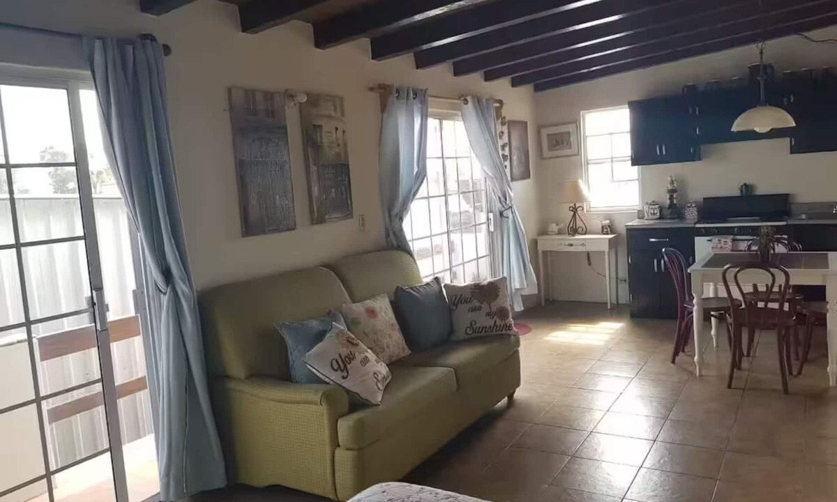 Ensenada Apartment | Le Petit Chalet