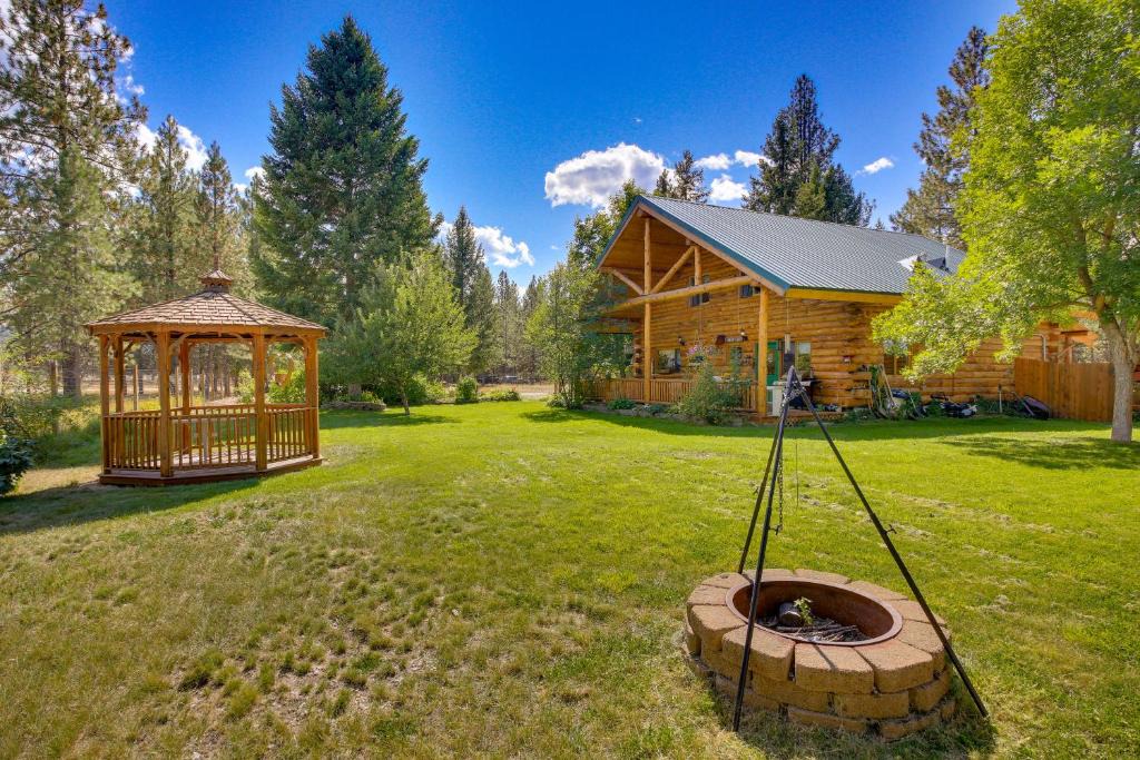 Libby House | Libby Home w/Mountain Views, Gazebo & Fire Pit!
