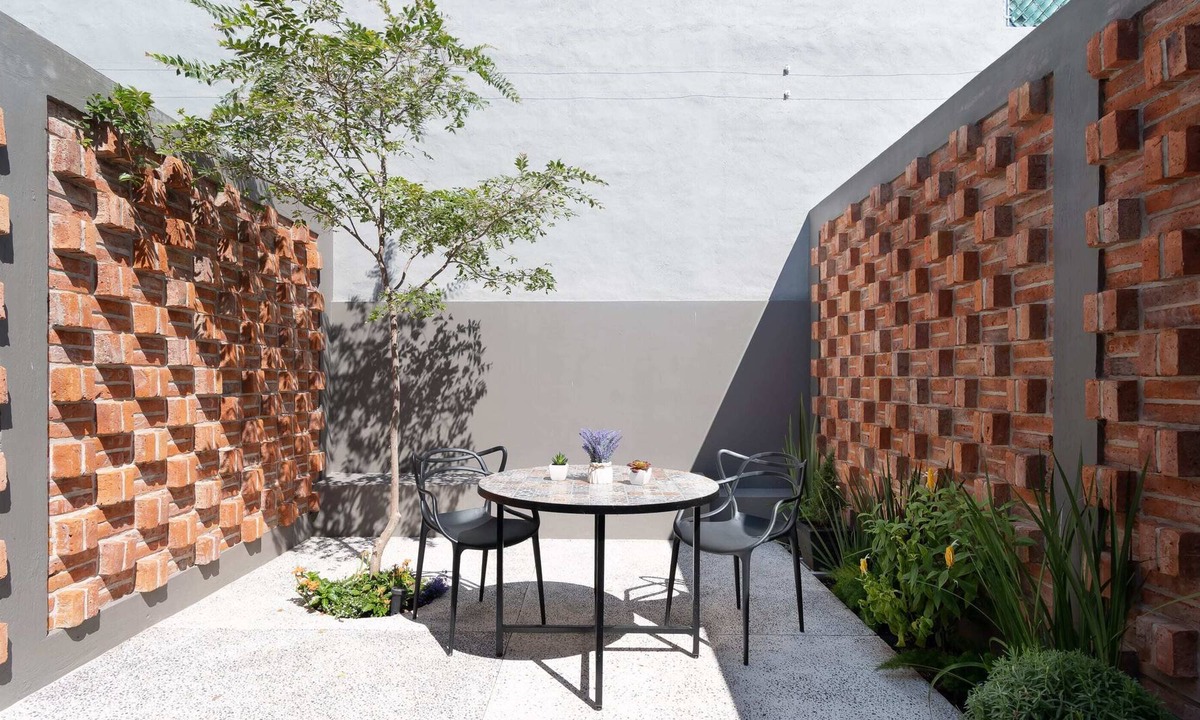 Ajijic Apartment | LIGHT FILLED MODERN APARTMENT WITH PRIVATE GARDEN