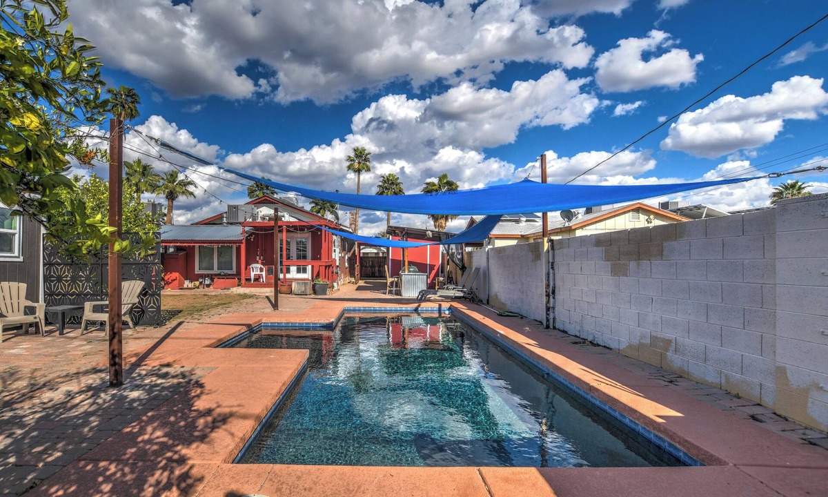 Coronado House | Lil Paris with Pool & BBQ in Historic Phoenix