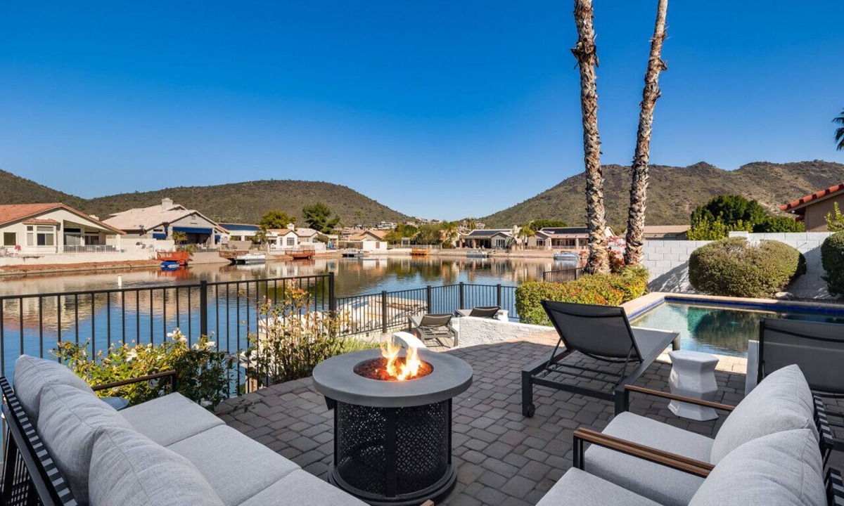 Arrowhead Lakes House | Live at the Lake with Heated Pool, Private Dock & Boat