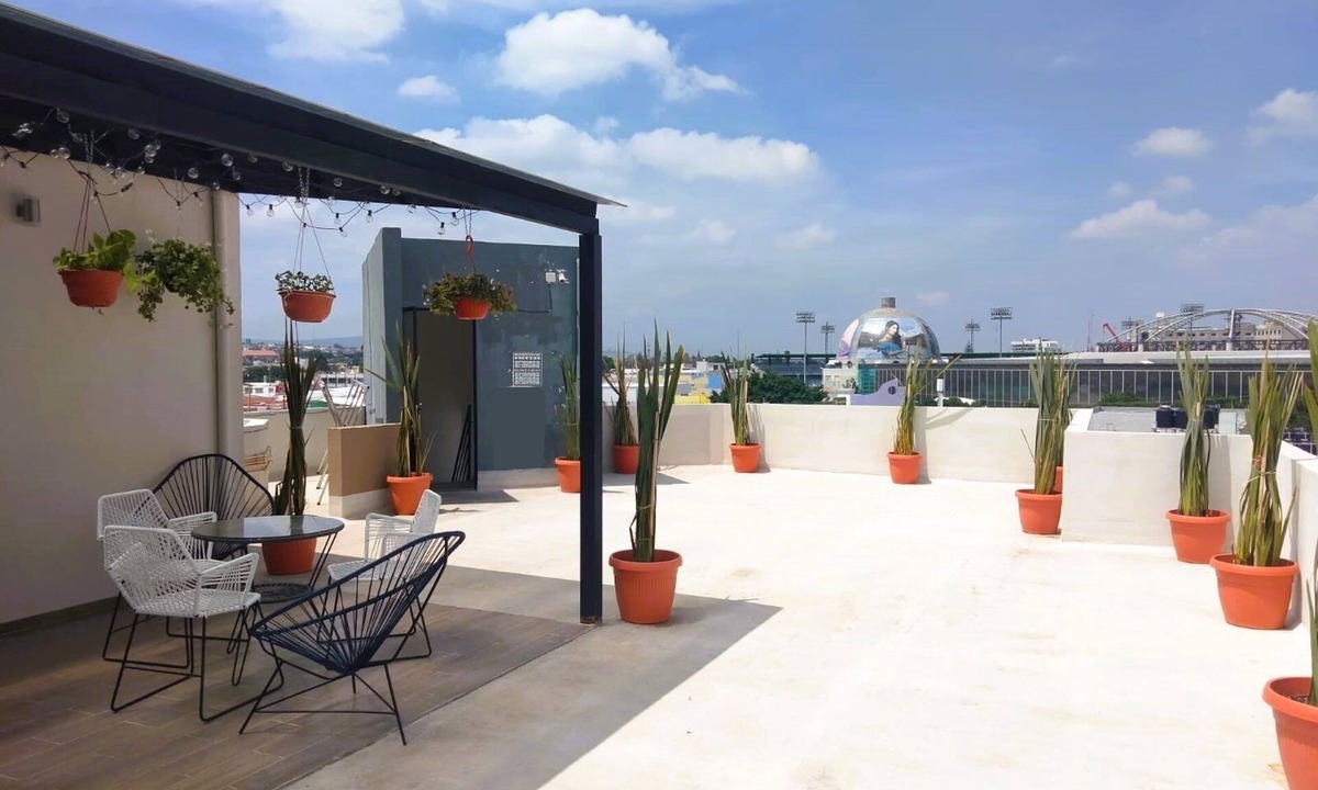 Alameda Apartment | Living Alameda