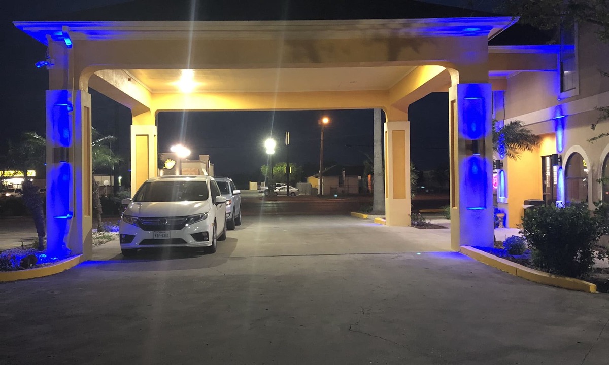 Los Fresnos Hotel | Los Fresnos Inn and Suites