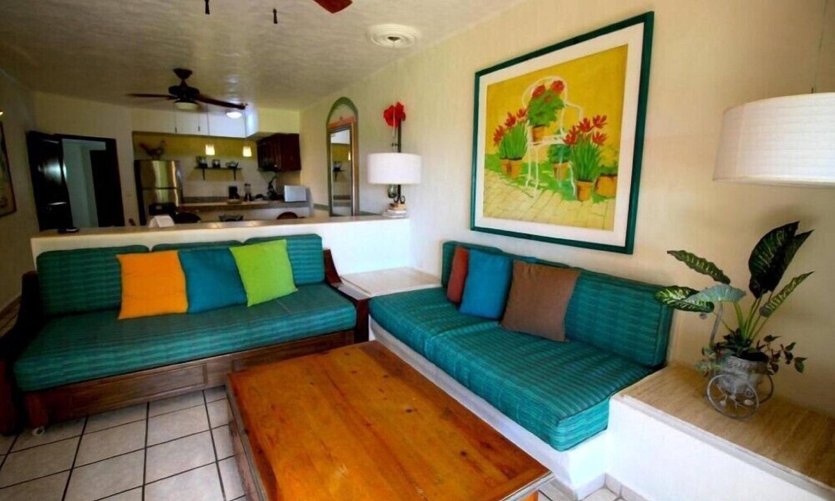 South Hotel Zone Hotel | Los Tules Cozy 2BR Condo with Outdoor Swimming Pool