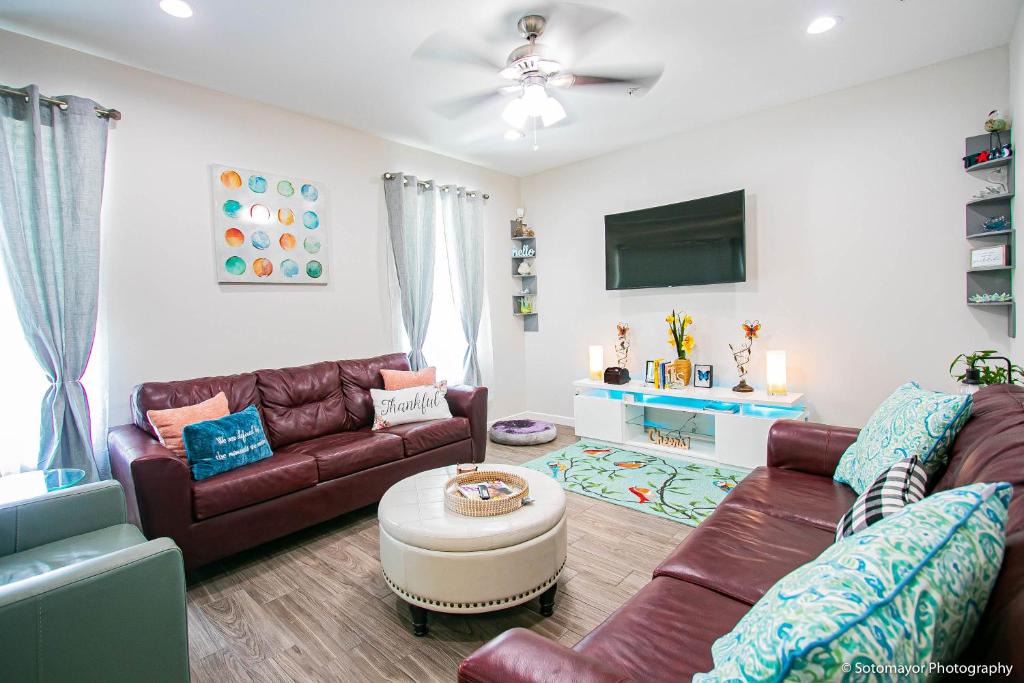 McAllen Apartment | lovely, 3BR near airport,hospitals, mall-shops