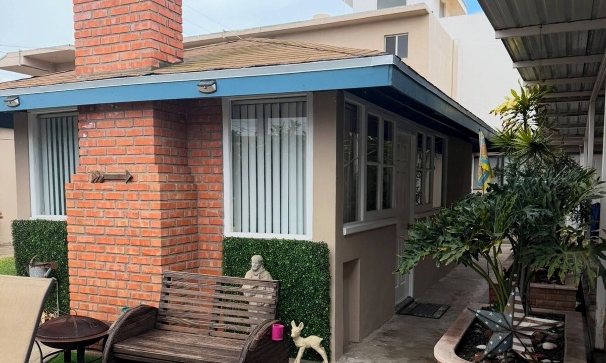 Acapulco Apartment | Lovely Casita, Quality Lodging by the Beach.