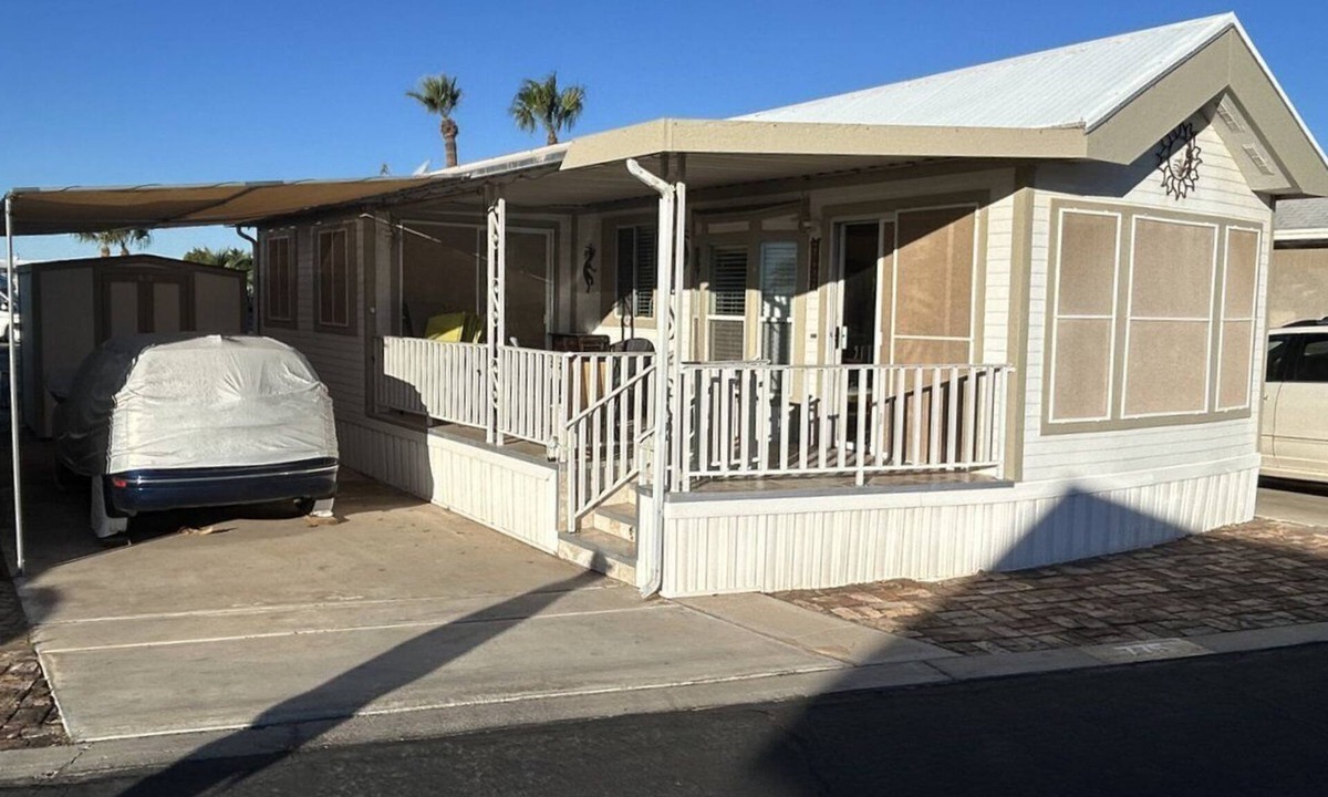 Villa Chaparral Resort | Lovely Yuma Park Model Great location close to resort amenities