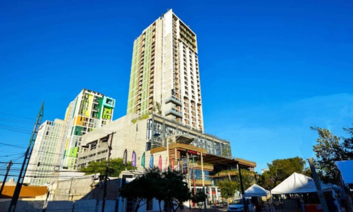 Monterrey Centro Apartment | Lujoso Departamento con doble altura, 3 recámaras y 2 pisos en zona La Purísima