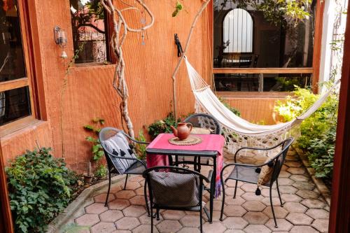 Barrio de Xochimilco Villa | Luminosa casa en barrio famoso