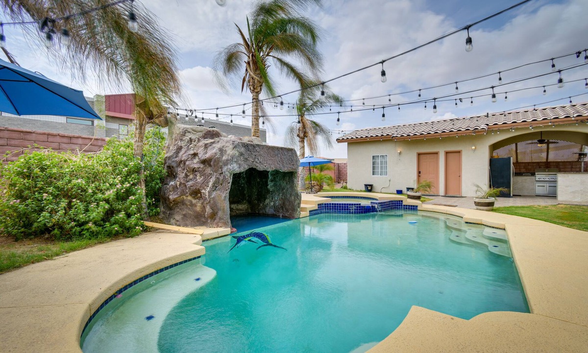 Yuma House | Luxe Yuma Home with Private Pool!