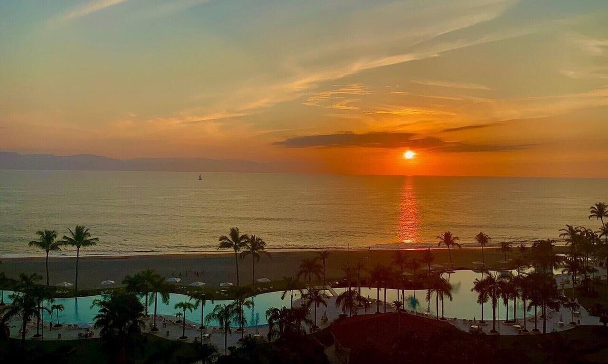 Marina Vallarta Condo | Luxurious and upgraded condominium with unparalleled ocean views!