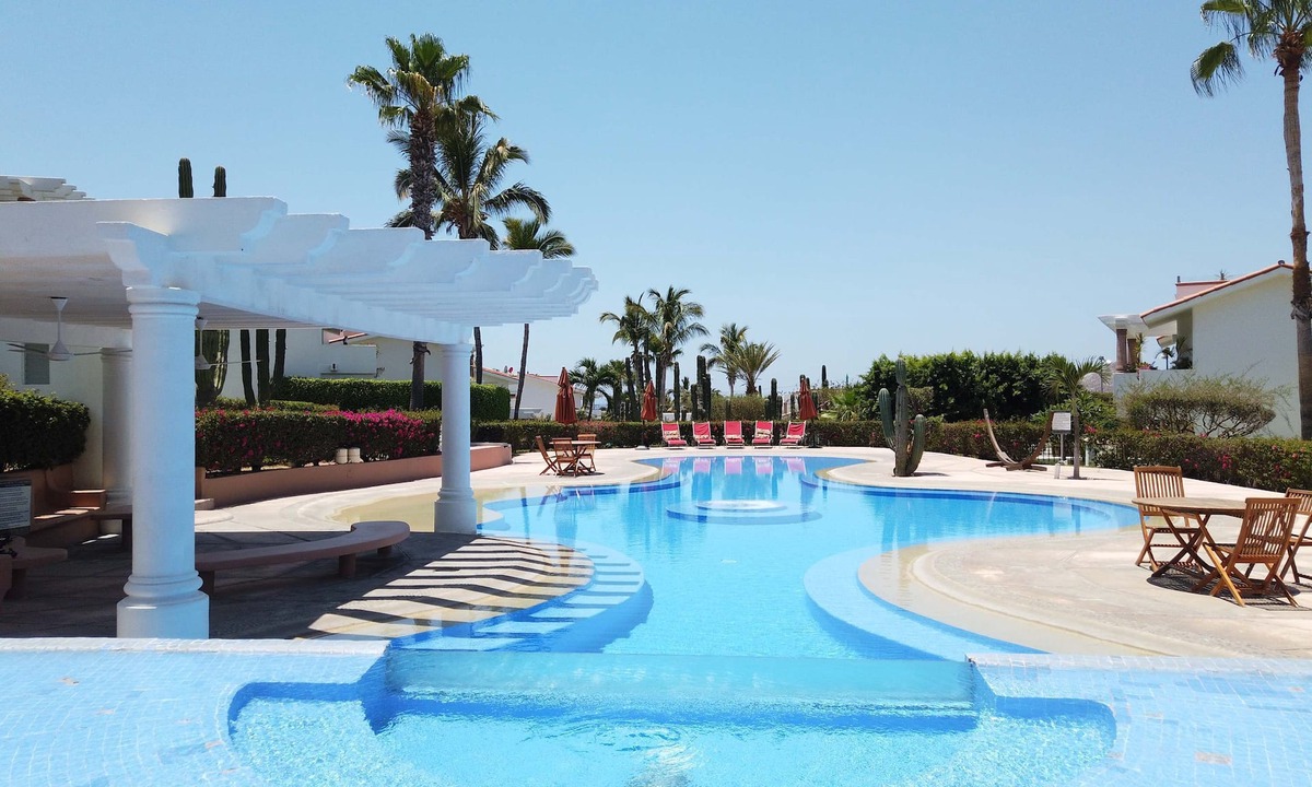 El Tezal House | Luxurious Villa with Private Hot Tub, Ocean Views Family-Friendly 3BR 1.6 km walking to beach