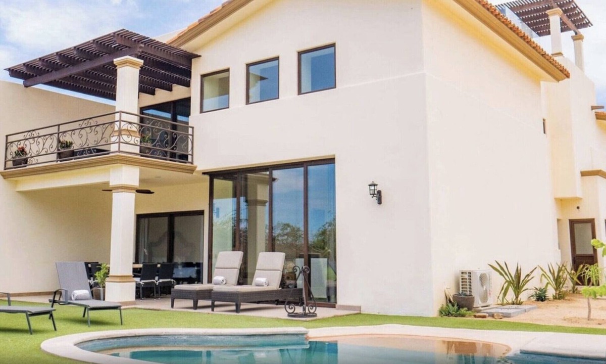 Ildefonso Green Villa | Luxury 3 Bdrm Villa on the Golf Course in Cabo
