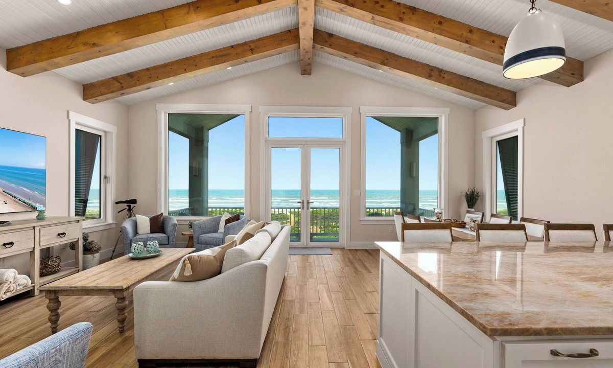 The Shores House | Luxury Beachfront House with Swimming pool, Hot tub & Private path to the beach!