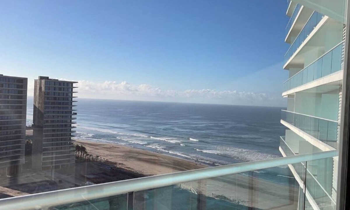 Diamante Condo | Luxury Condominium in Velera